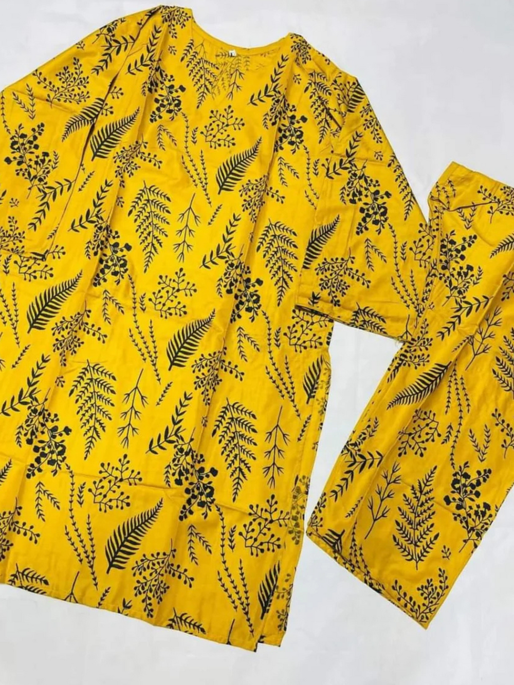 Floral Leaf Print - Brands Kahani