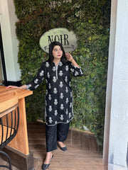 Mah-Jabeen Embroidered 2Pc - Brands Kahani