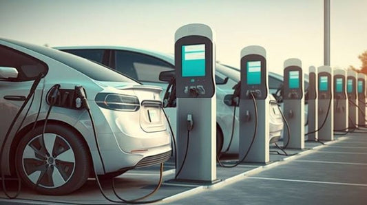 Govt Reduces Electricity Price for EV Charging Station to Rs. 39.70 per Unit