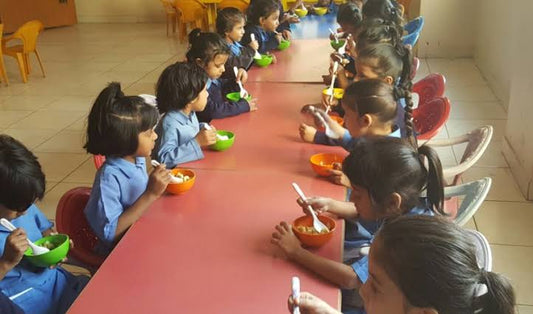 Sindh to Provide Free Meals in Govt Schools