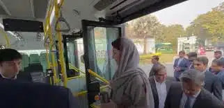 CM Punjab Maryam Nawaz Launches First Fully Electric Bus Service in Lahore