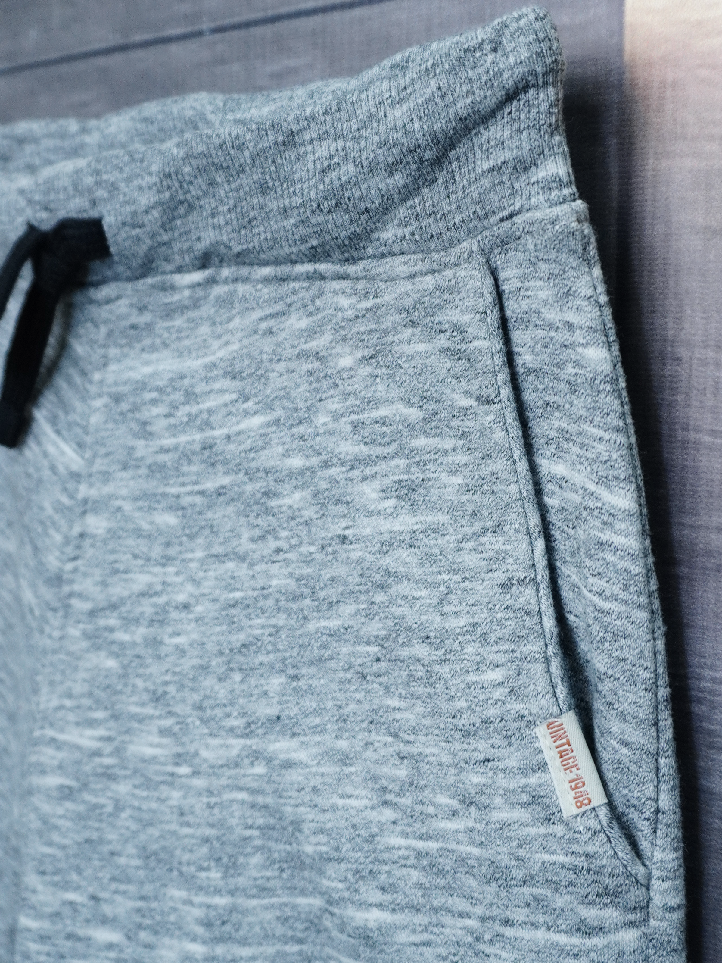 Men’s Heather Grey Cotton Shorts – Soft Fabric Casual Wear with Drawstring Waist