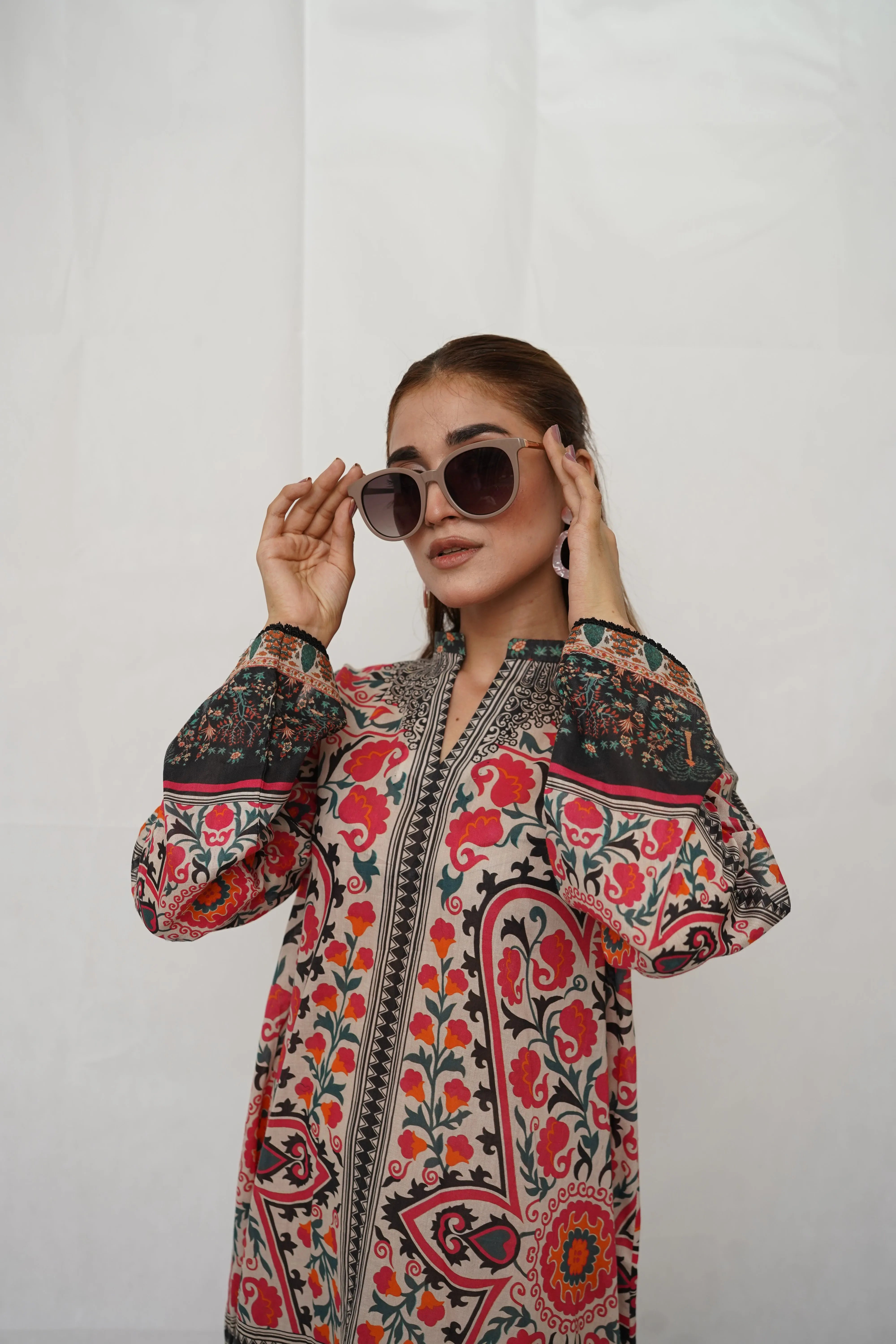 Oriental Charm – 2-Piece Beige & Bold Printed Suit - Brands Kahani