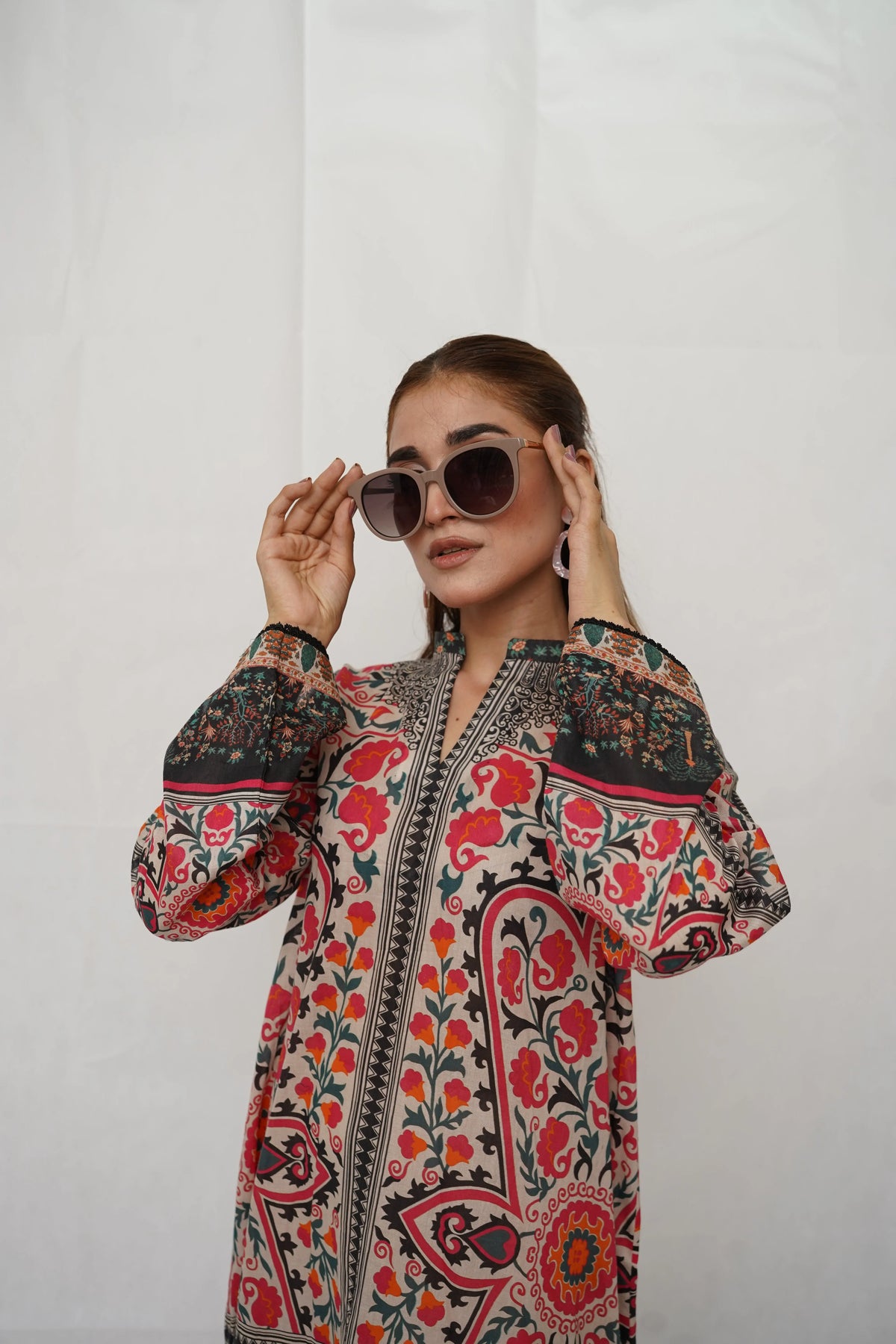 Oriental Charm – 2-Piece Beige & Bold Printed Suit - Brands Kahani