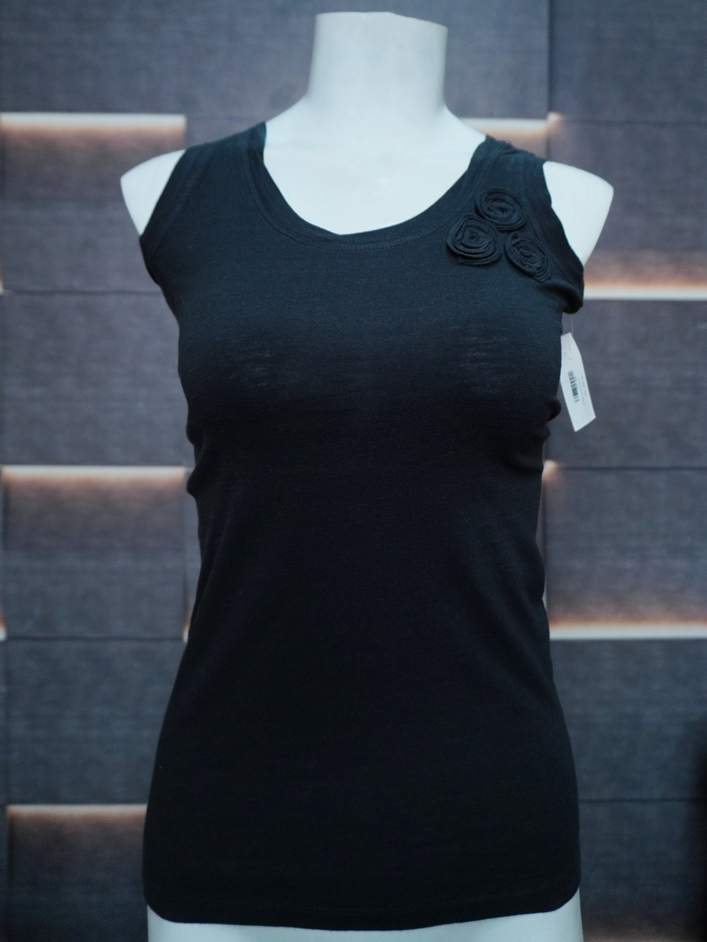 Women’s Solid Sleeveless Camisole – Soft Cotton Tank Top with Floral Shoulder Detail