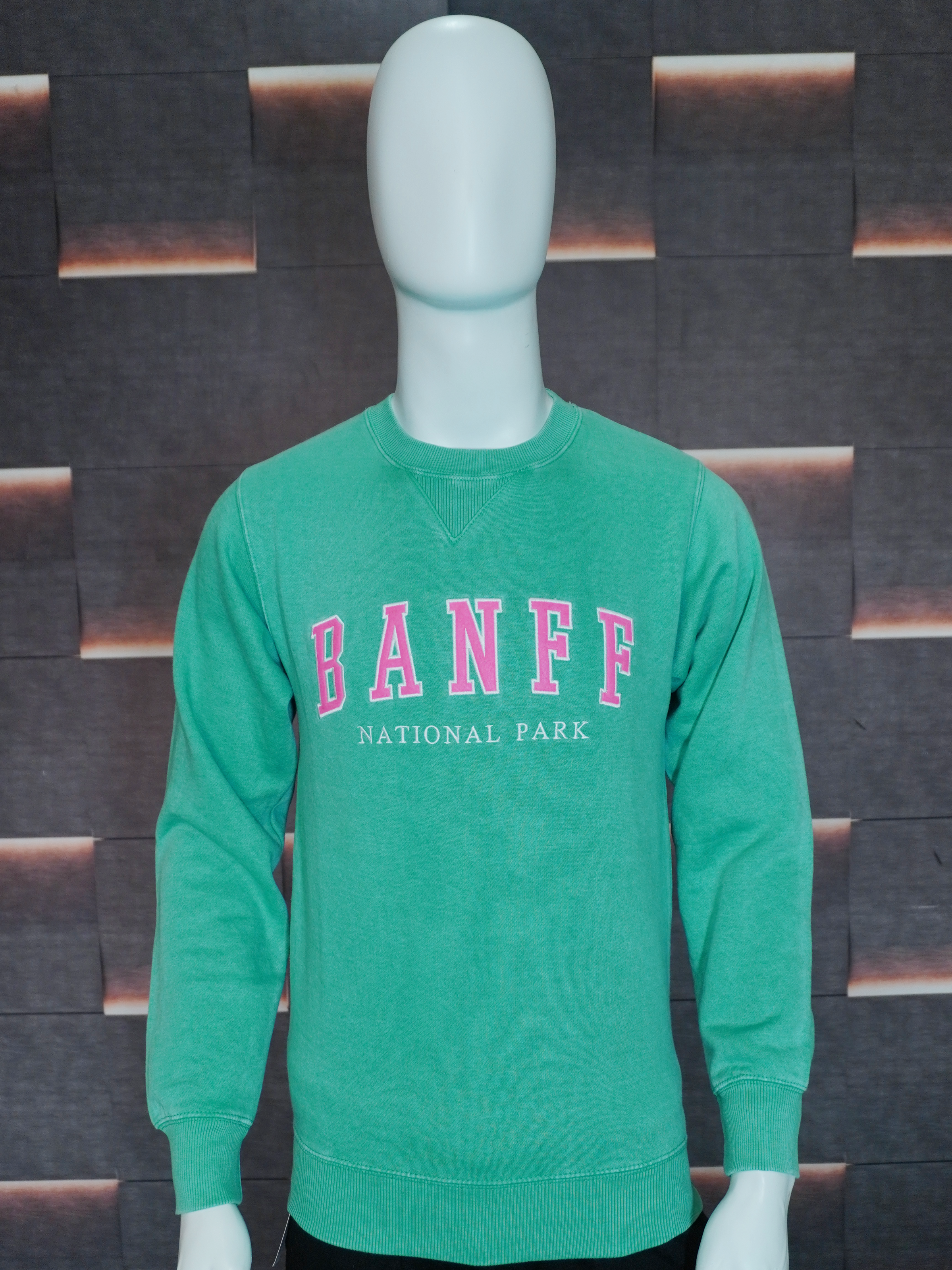 Men’s Premium Green Sweatshirt – Soft Fleece, Winter Warm & Casual Wear