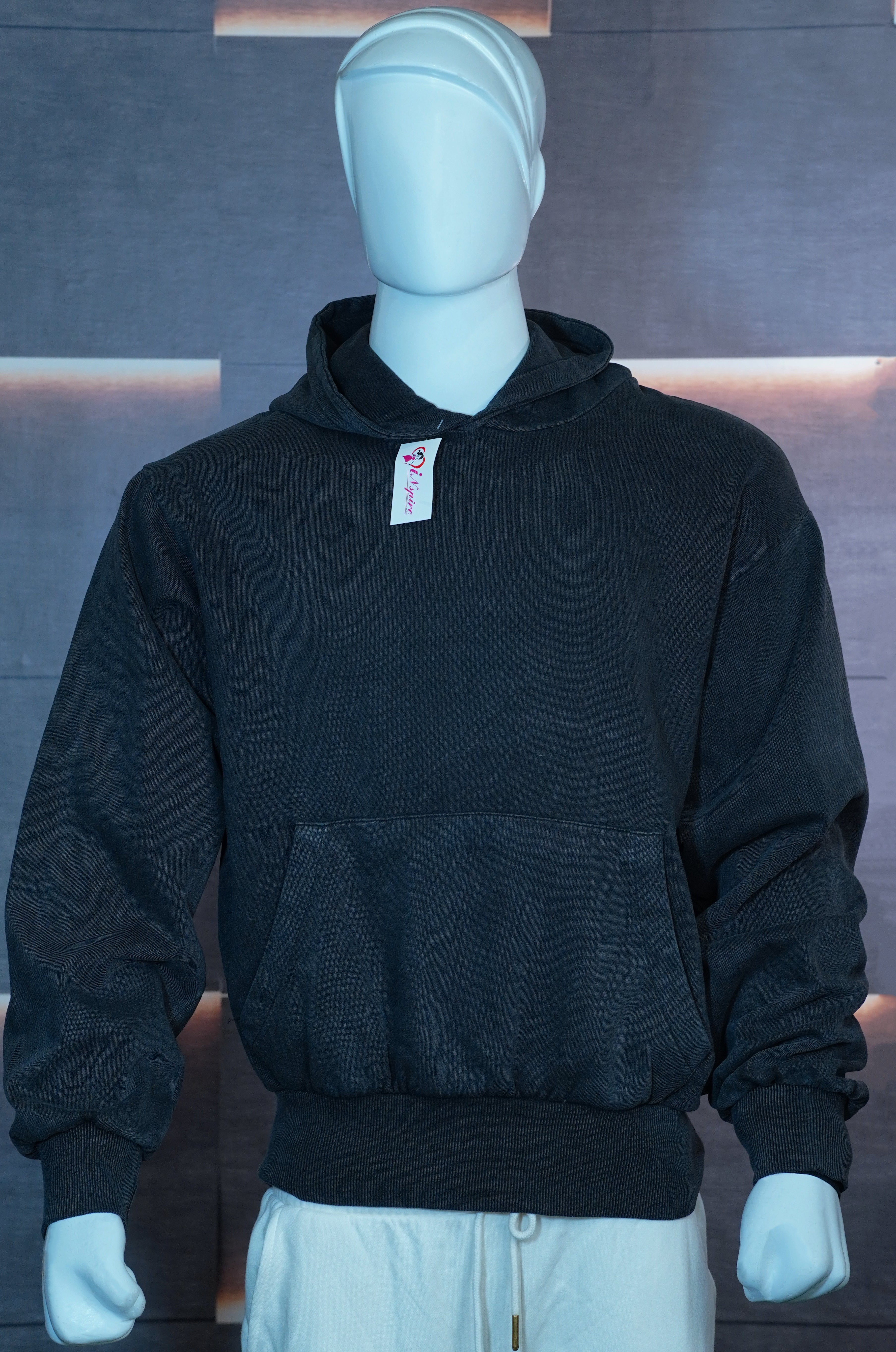 Black Rough Texture Hoodie – Street Style Comfort