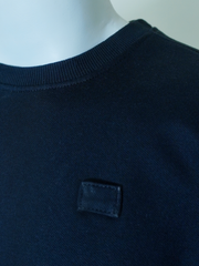 Men’s Premium Crewneck Sweatshirt with Minimal Embroidered Detail