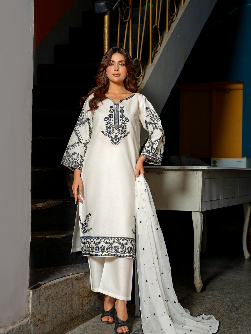 White Black Embroidered Ladies Suit - Kahani47 - Brands Kahani