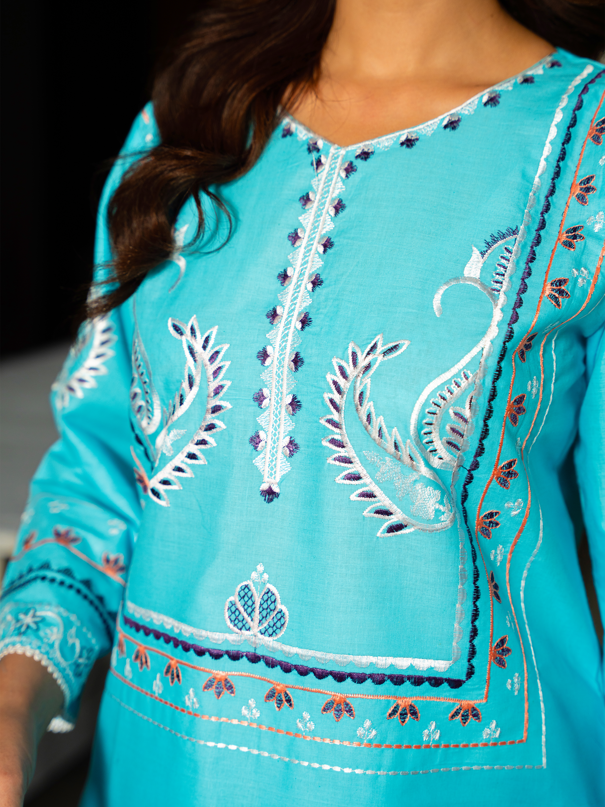 Elegant Turquoise Embroidered Lawn Suit – Kahani47