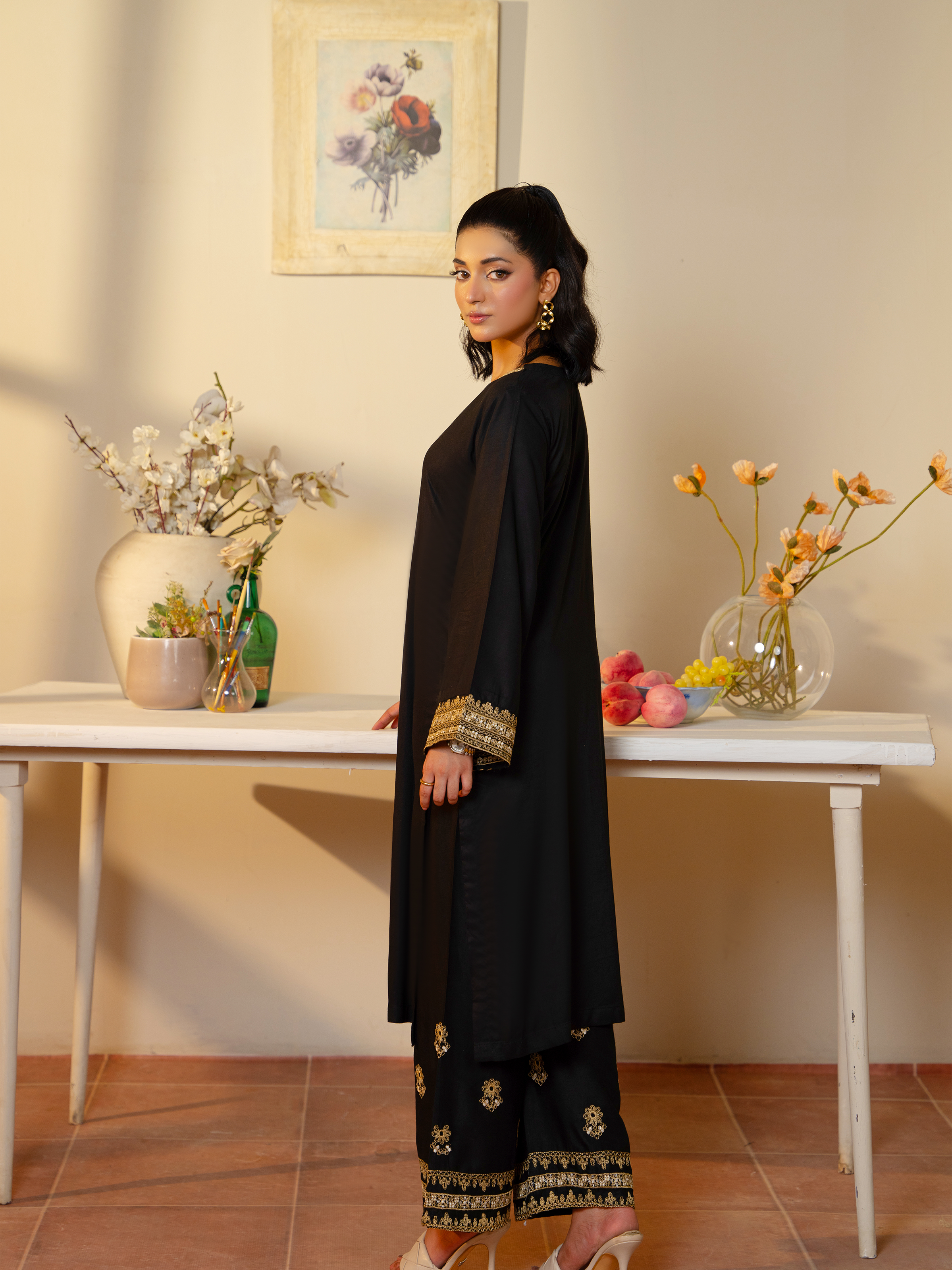 Black & Gold Embroidered 3-Piece Suit – Kahani 47