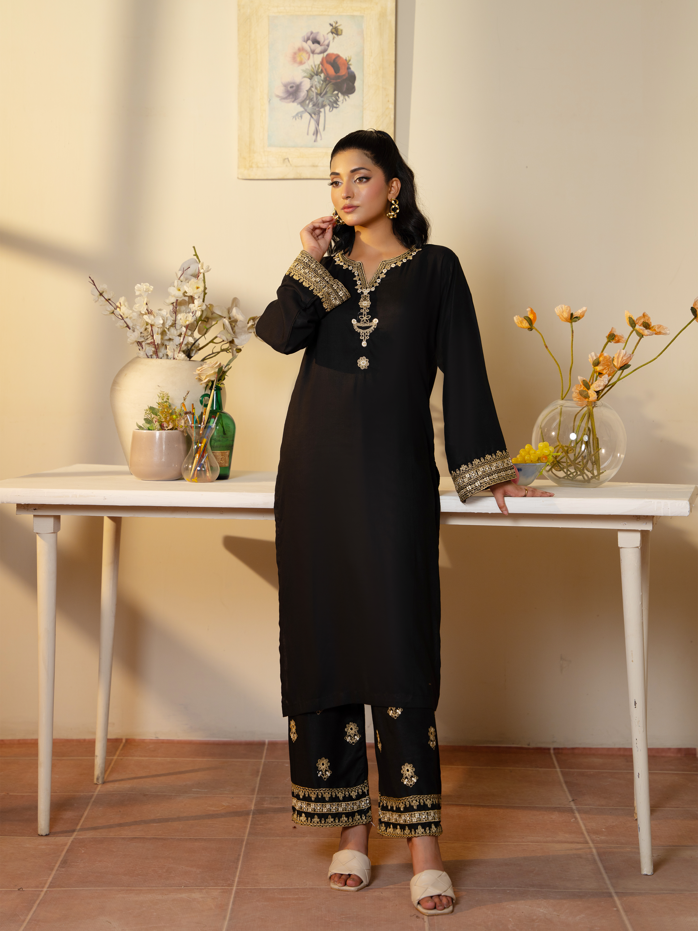 Black & Gold Embroidered 3-Piece Suit – Kahani 47