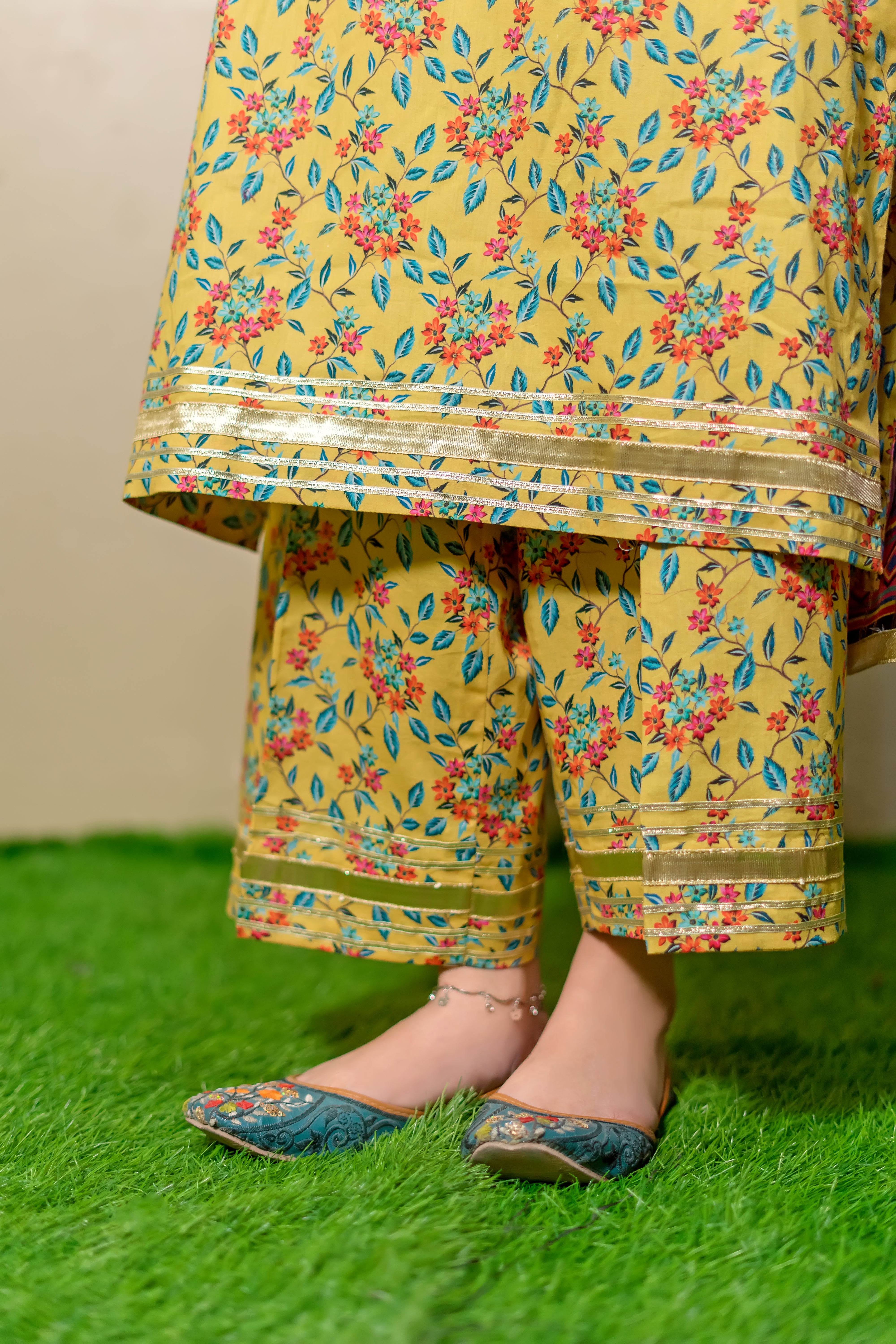 Mustard Floral Printed 3-Piece Lawn Suit – Festive Edition - Brands Kahani