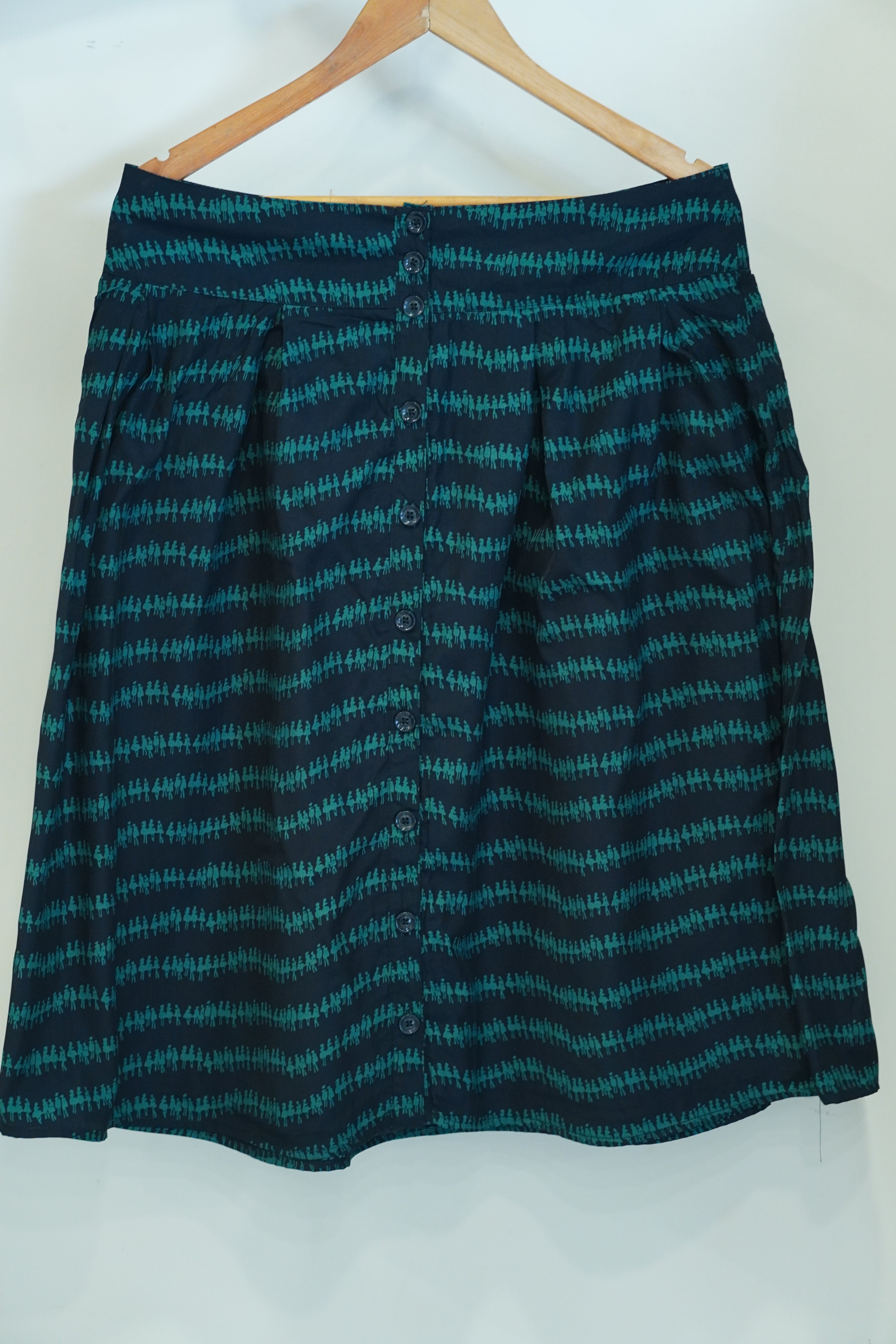 Green printed skirt