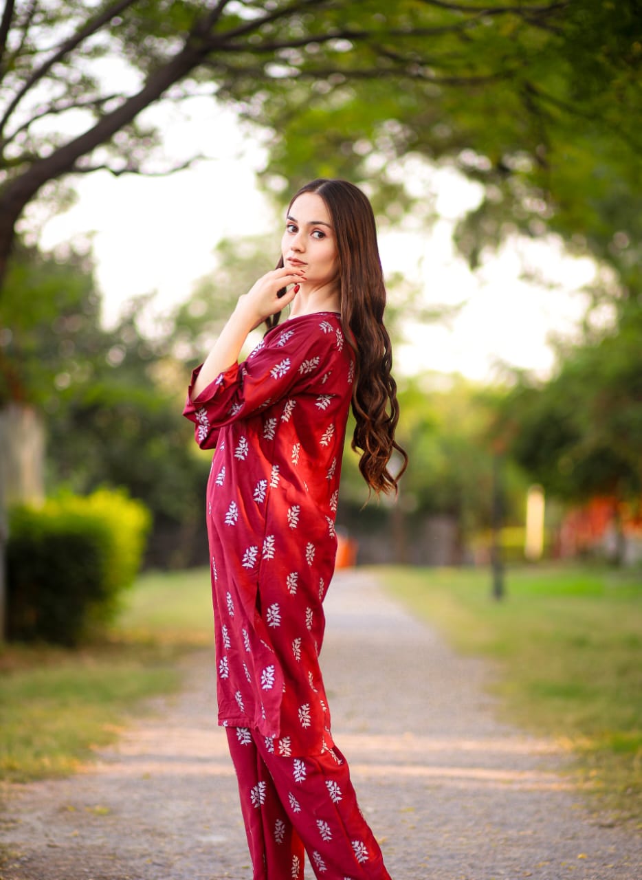 Saleha (Stitched 2 pcs) - Brands Kahani