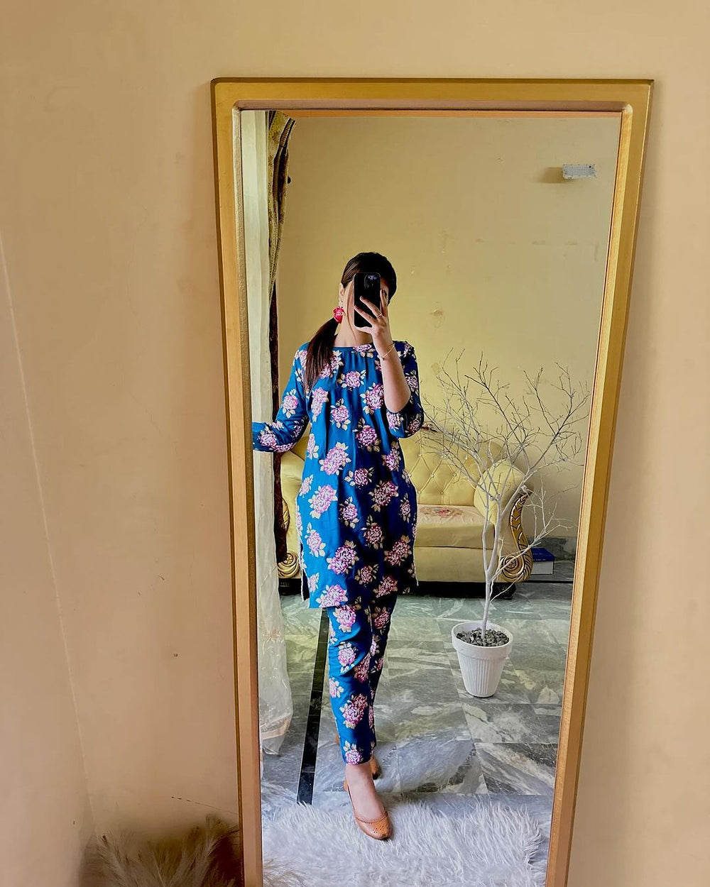 Gulab (Stitched 2 Pcs) - Brands Kahani