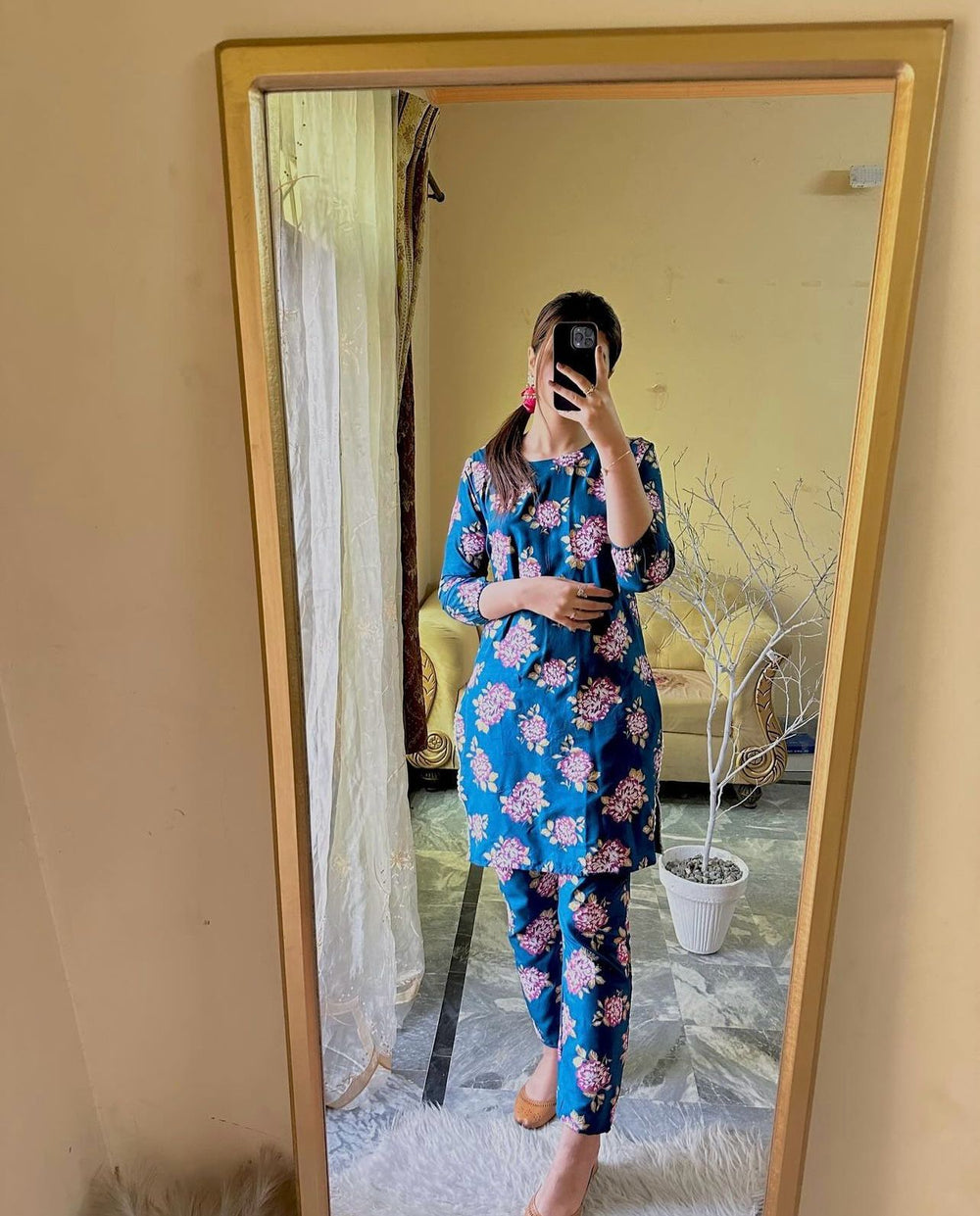 Gulab (Stitched 2 Pcs) - Brands Kahani