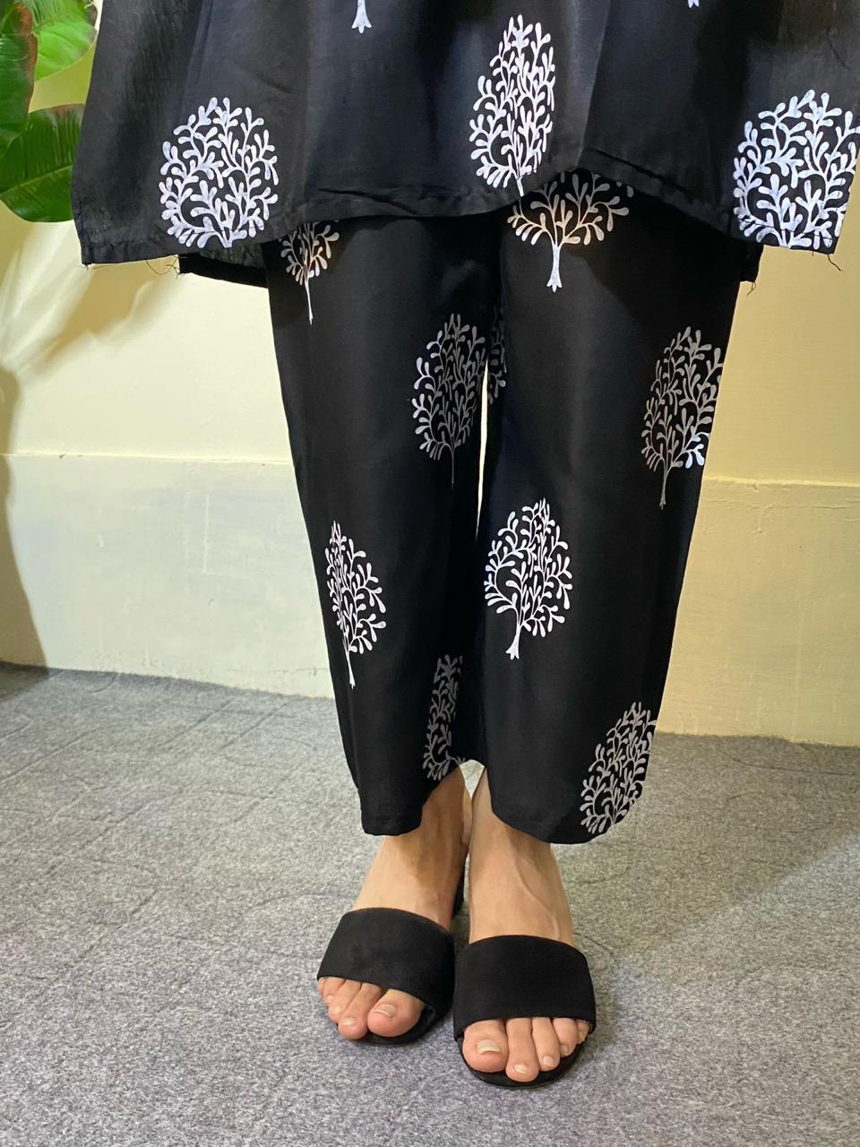 Tree Design (Stitched 2 Pcs) - Brands Kahani
