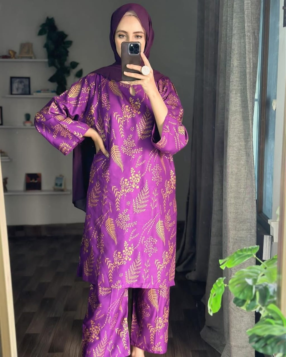 Floral Leaf Print - Brands Kahani