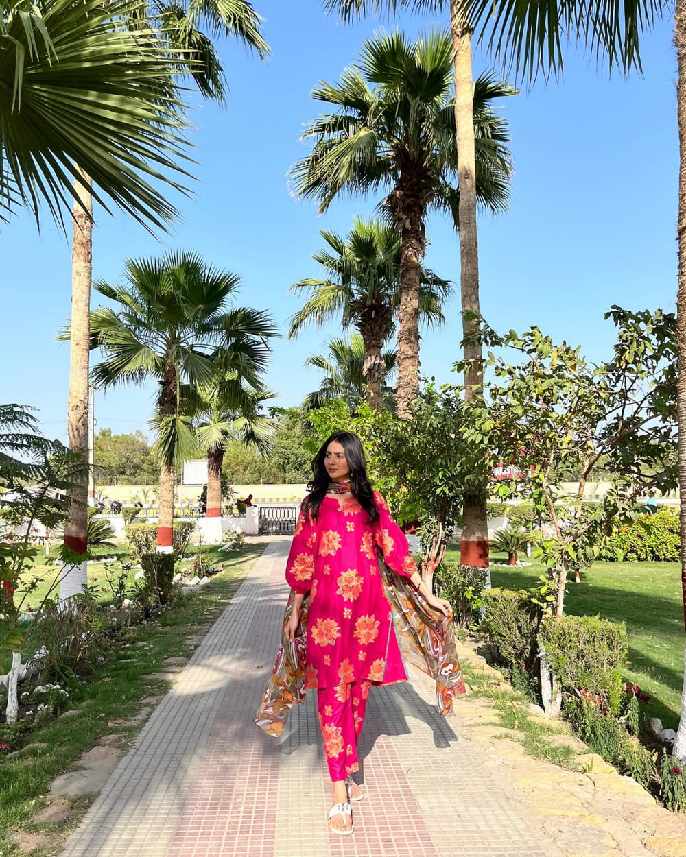 New Gulab Print Design 2Pcs - Brands Kahani