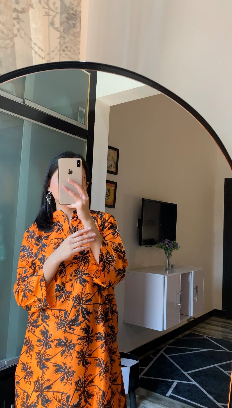 Palm Tree Design - Brands Kahani