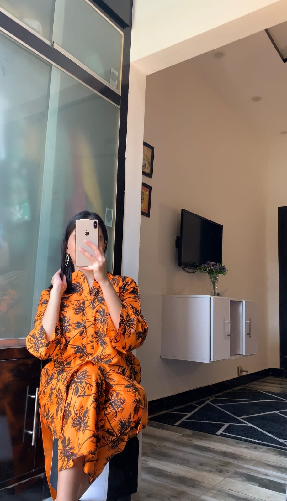 Palm Tree Design - Brands Kahani