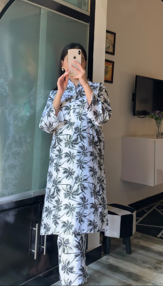 Palm Tree Design - Brands Kahani