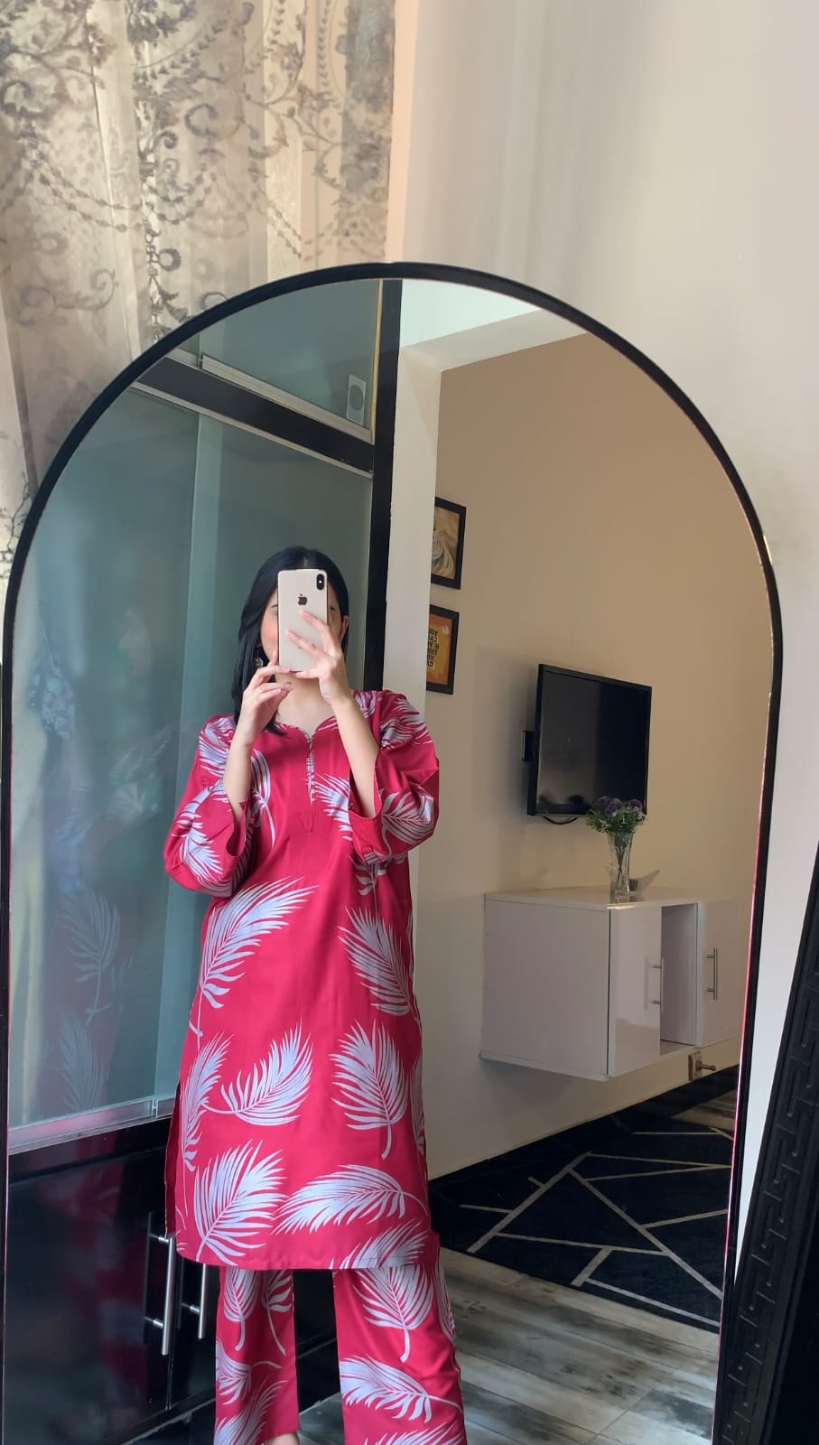 BIG LEAF PRINT - Brands Kahani