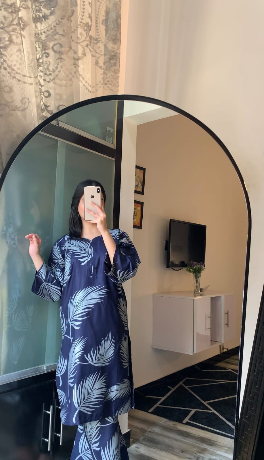 BIG LEAF PRINT - Brands Kahani