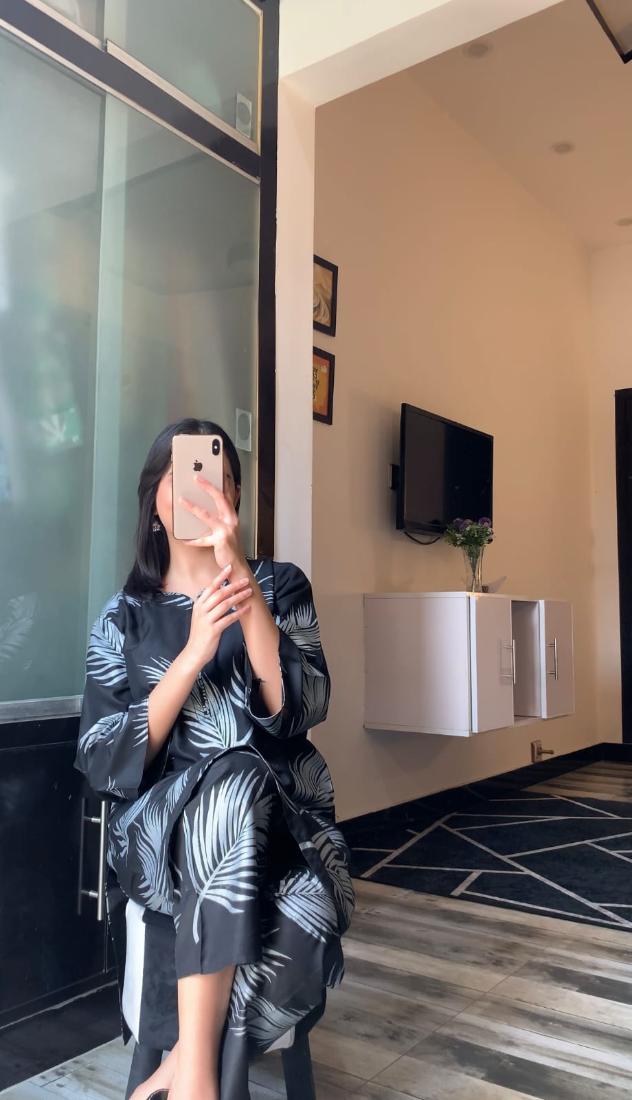 BIG LEAF PRINT - Brands Kahani