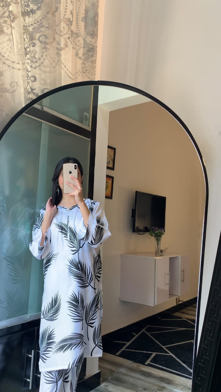 BIG LEAF PRINT - Brands Kahani