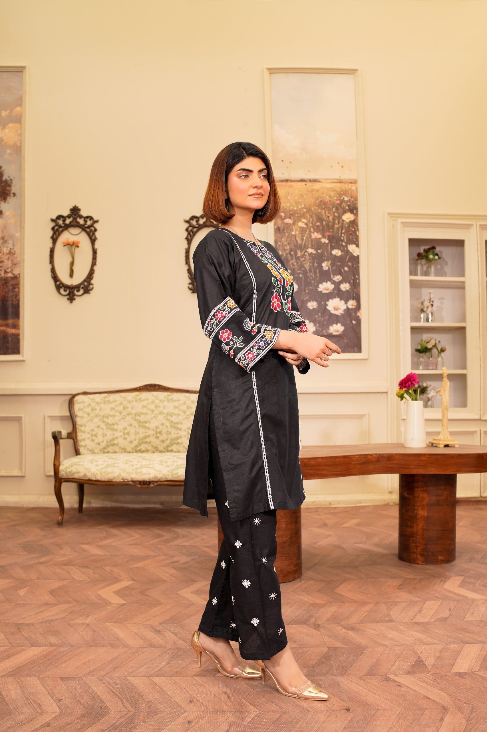 Black Flowerr Emb - Brands Kahani
