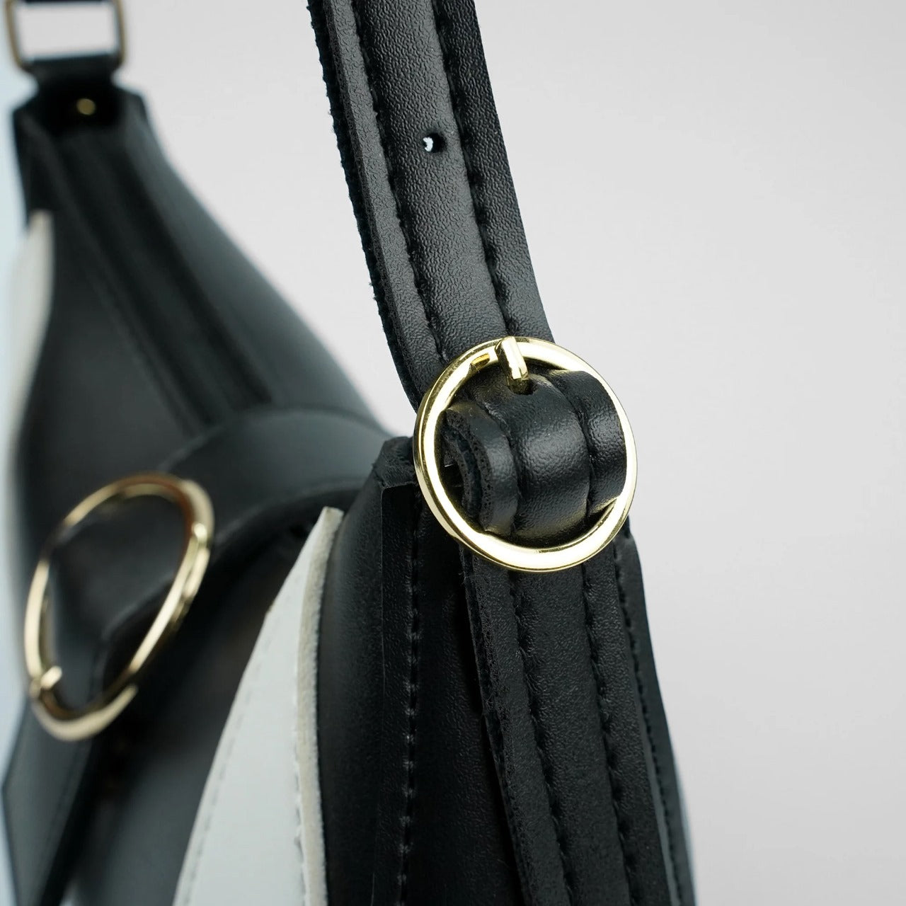Royal Shoulder Bag | Elegant & Stylish Women’s Handbag – Kahani47 - Brands Kahani